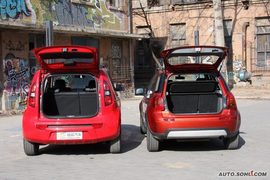 2010款起亚SOUL对比SX4实拍图解