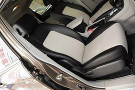 2015款雪佛兰科帕奇2.4L两驱城市版
