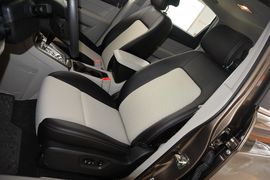 2015款雪佛兰科帕奇2.4L两驱城市版