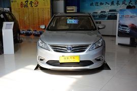 2015款长安逸动1.6L手动豪华型