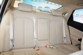 2015款长安逸动1.6L手动豪华型