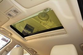 2015款长安逸动1.6L手动豪华型