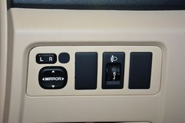 2015款长安逸动1.6L手动豪华型