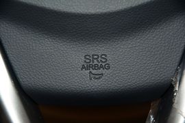 2015款长安逸动1.6L手动豪华型