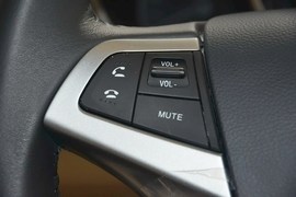 2015款长安逸动1.6L手动豪华型