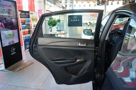 2016款海马M3