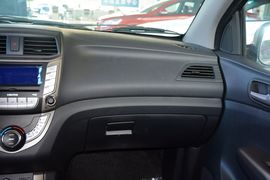 2016款海马M3