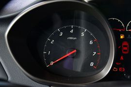 2016款海马M3