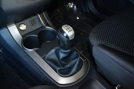 2016款海马M3