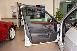 2015款奔驰E200L改款