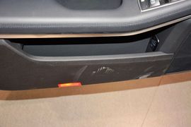 2015款奔驰E200L改款
