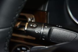 2015款奔驰E200L改款