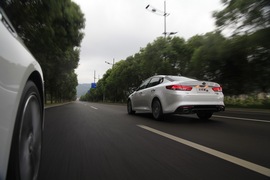 2016款东风悦达起亚全新K5舟山试驾