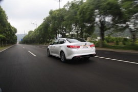 2016款东风悦达起亚全新K5舟山试驾