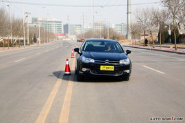 2010款雪铁龙C5深度测试