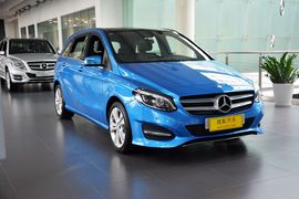 2015款奔驰B200时尚型