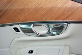 2015款沃尔沃XC90