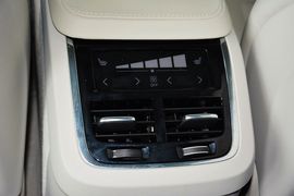 2015款沃尔沃XC90