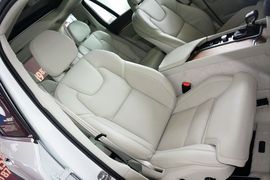 2015款沃尔沃XC90