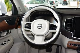 2015款沃尔沃XC90
