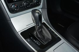 2015款大众帕萨特1.8TSI