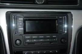 2015款大众帕萨特1.8TSI