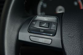 2015款大众帕萨特1.8TSI