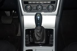 2015款大众帕萨特1.8TSI