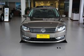 2015款大众帕萨特1.8TSI