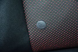 2016款奔腾X80