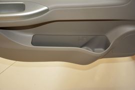 2015款长安悦翔V3
