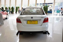 2015款长安悦翔V3