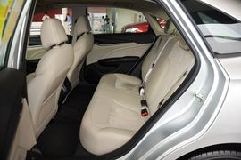 2015款别克全新英朗15N手动豪华型