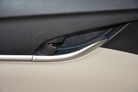 2015款别克全新英朗15N手动豪华型