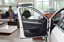 2015款大众朗逸230TSI