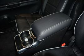 2015款奔驰R320