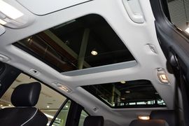 2015款奔驰R320