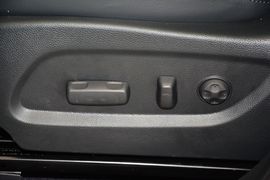 2013款现代格锐3.0L