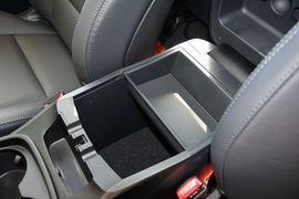 2013款现代格锐3.0L