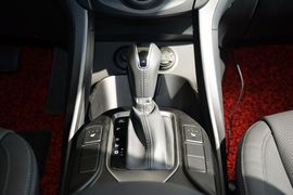 2013款现代格锐3.0L