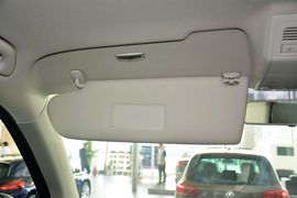 2015款大众凯路威2.0TSI四驱舒适版