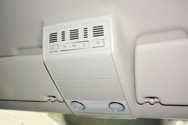 2015款大众凯路威2.0TSI四驱舒适版