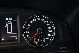 2015款大众凯路威2.0TSI四驱舒适版