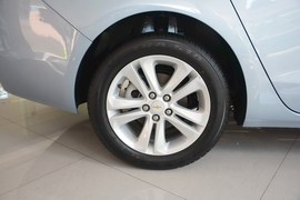 2016款雪佛兰科鲁兹1.5L自动豪华版