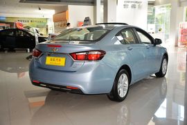 2016款雪佛兰科鲁兹1.5L自动豪华版