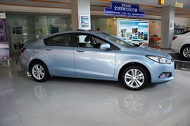 2016款雪佛兰科鲁兹1.5L自动豪华版