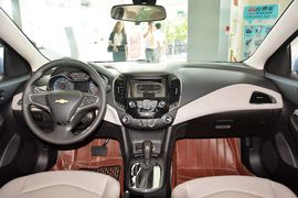 2016款雪佛兰科鲁兹1.5L自动豪华版