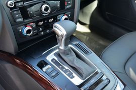 2016款奥迪A4L