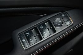 2015款奔驰GLA220