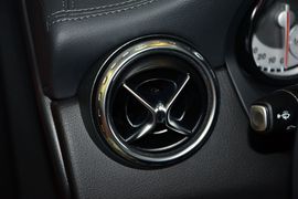 2015款奔驰GLA220